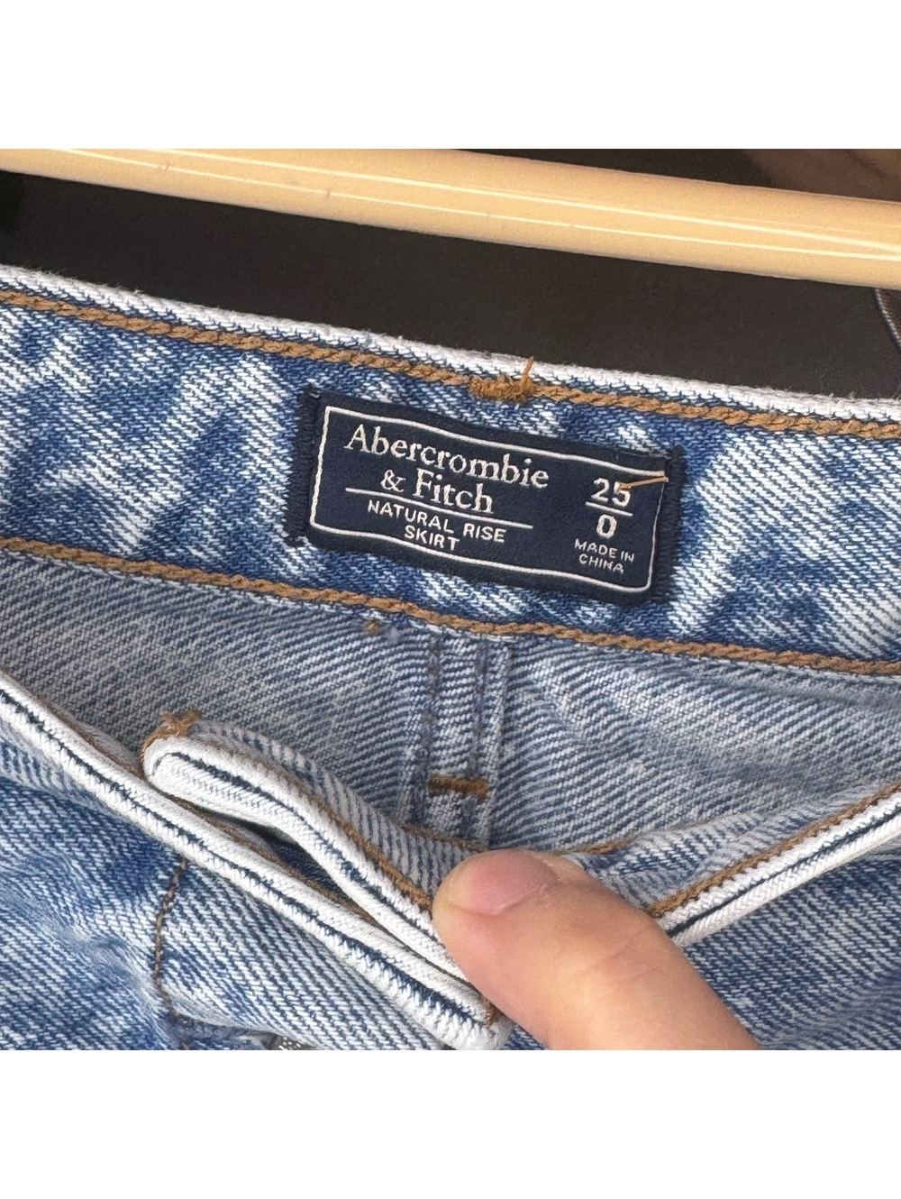 Y2K Abercrombie & Fitch Denim Mini Skirt Button Front High Waist Size 0 - Picture 4 of 6